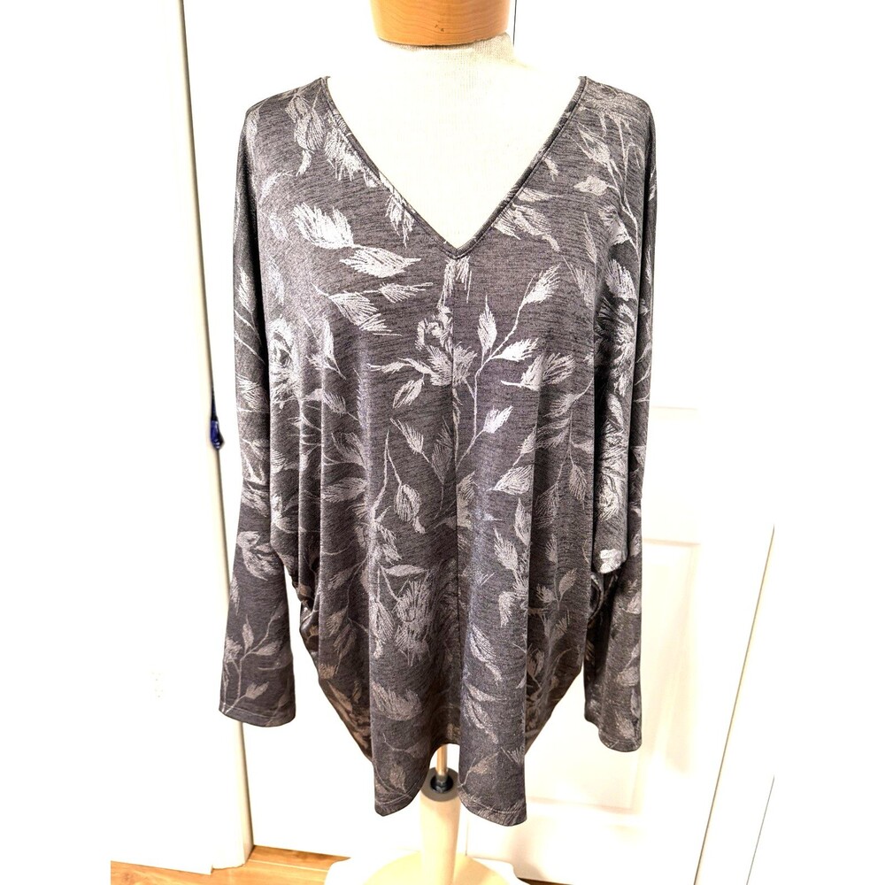 NEW WHITE HOUSE BLACK MARKET Sz L Knit TOP Long Sleeve SILVER Gray V-Neck Womens